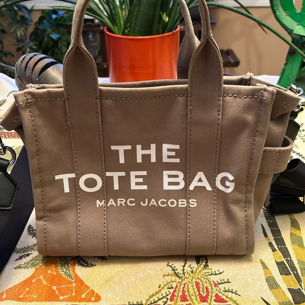 Marc Jacobs The Tote Bag, Small